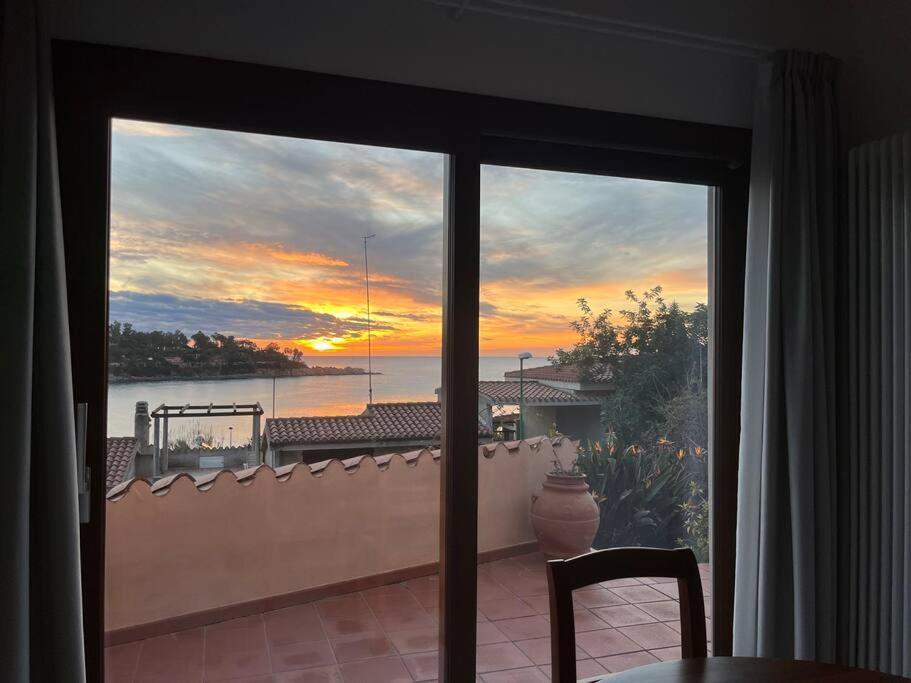 Amazing View - Exclusive Apartment Portu Frailis Àrbatax Exterior foto